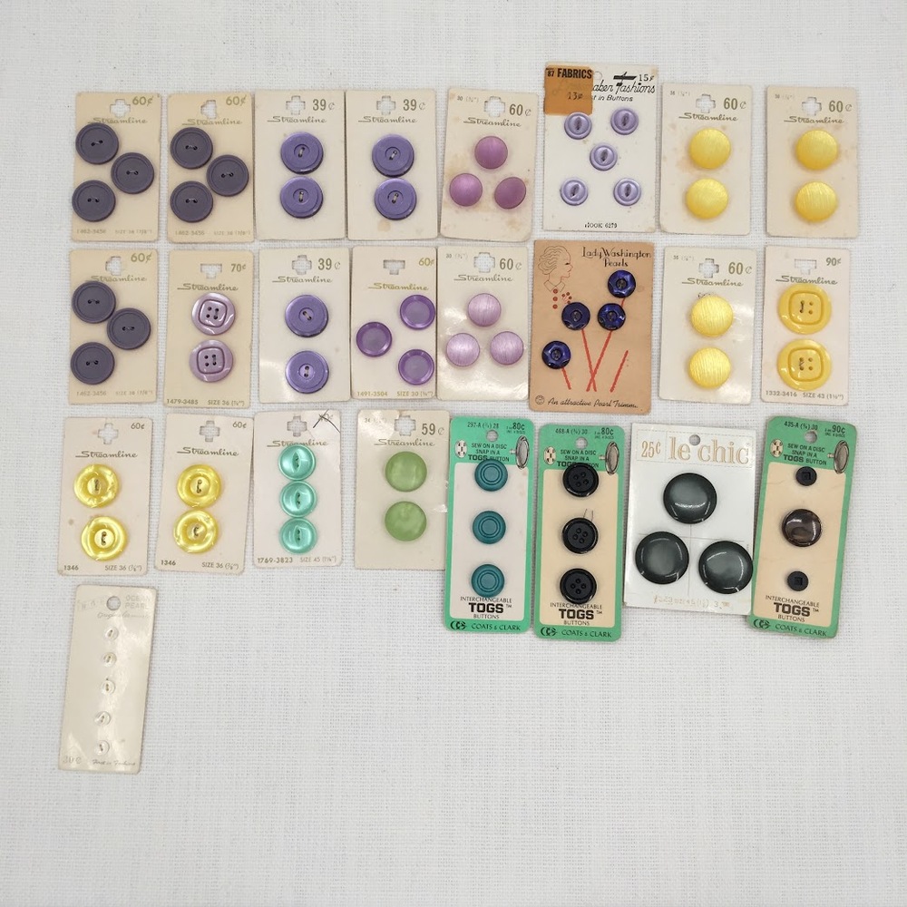 Large Lot Vintage Button Sewing Notion Multi Color All NEW old stock on 25 card